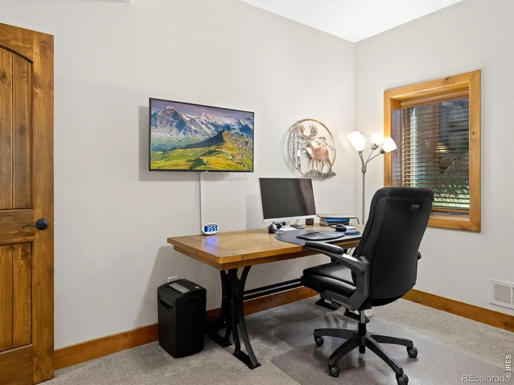 696 Moreau Lane Estes Park CO 80517