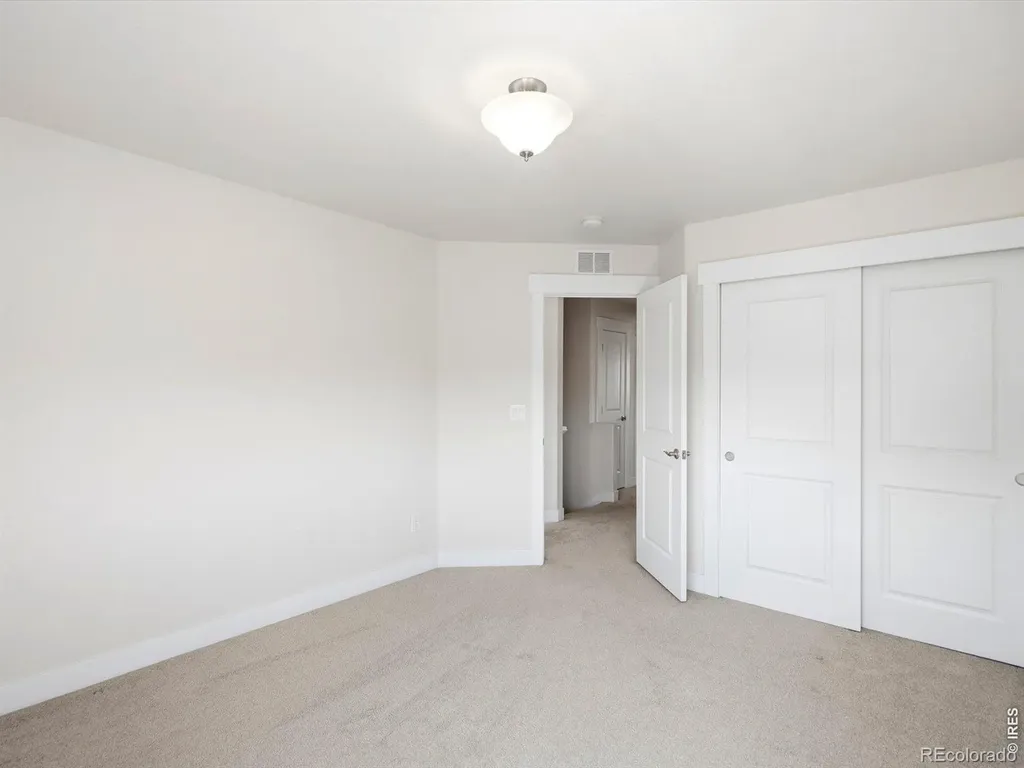 5035 Peregrine Road Dacono CO 80514