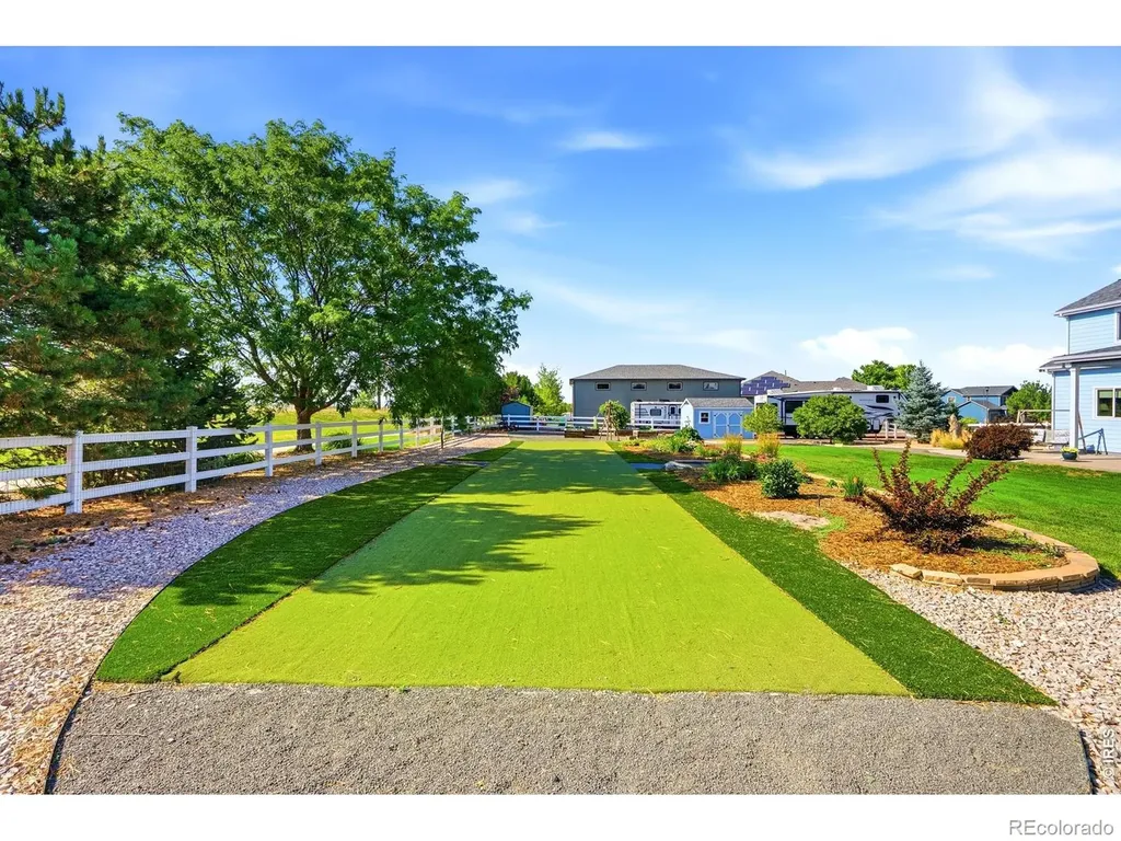 5035 Peregrine Road Dacono CO 80514