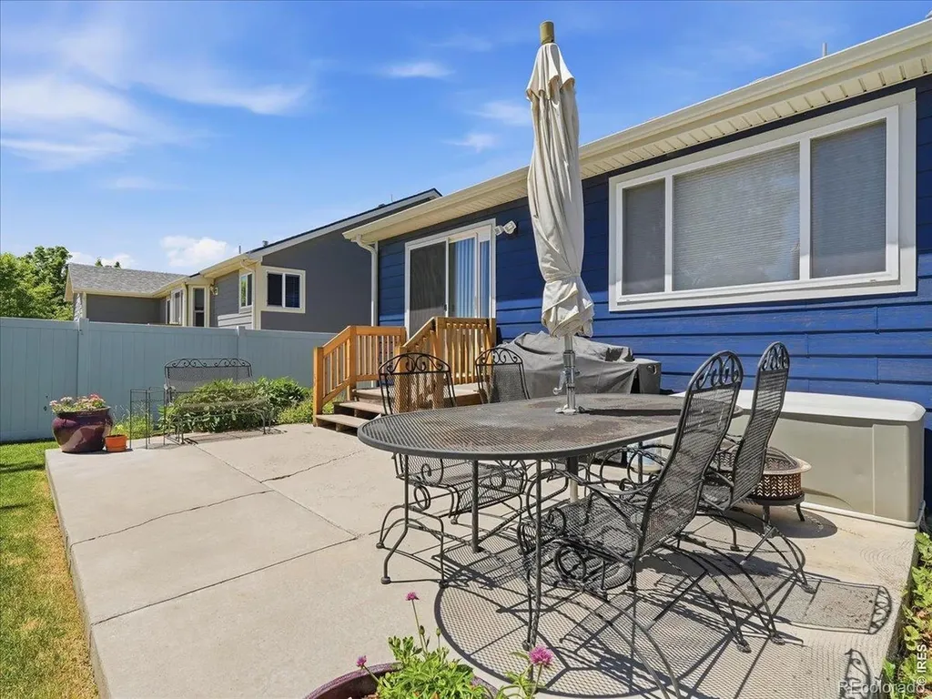 332 Whitney Windsor CO 80550