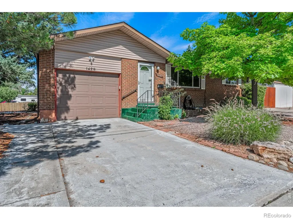 1429 Lashley Street Longmont CO 80504
