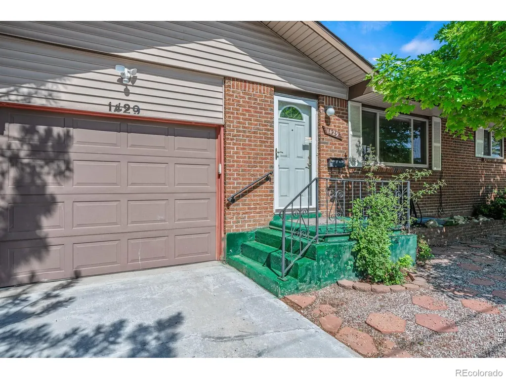 1429 Lashley Street Longmont CO 80504