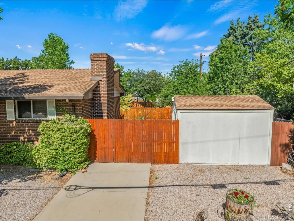 1429 Lashley Street Longmont CO 80504