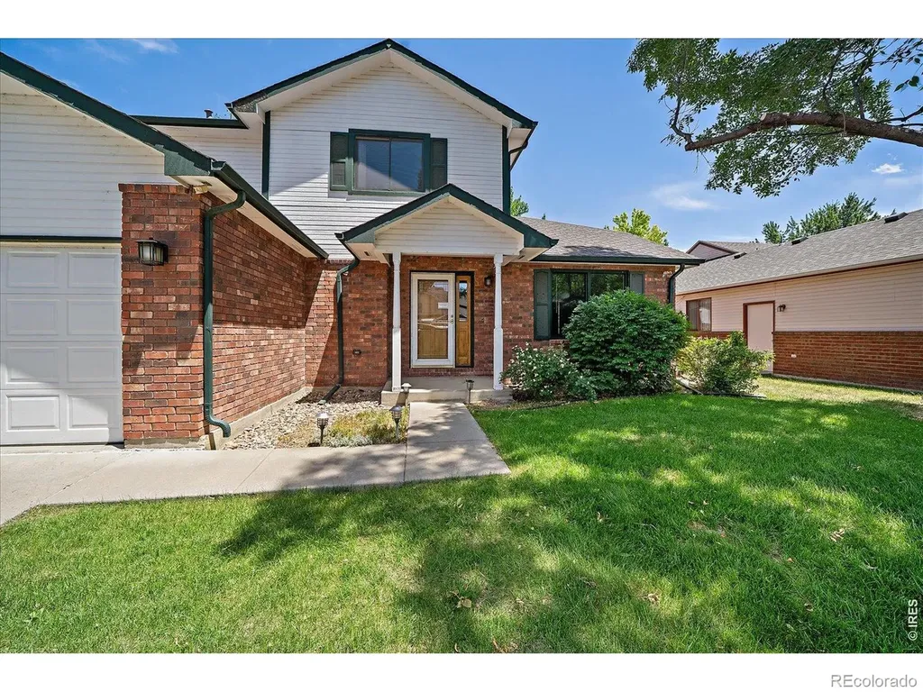 2428 Maplewood Circle W Longmont CO 80503