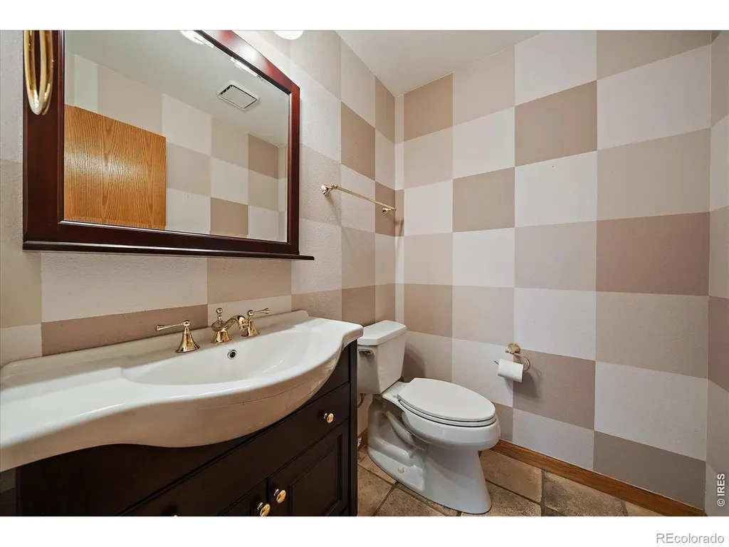 2428 Maplewood Circle W Longmont CO 80503