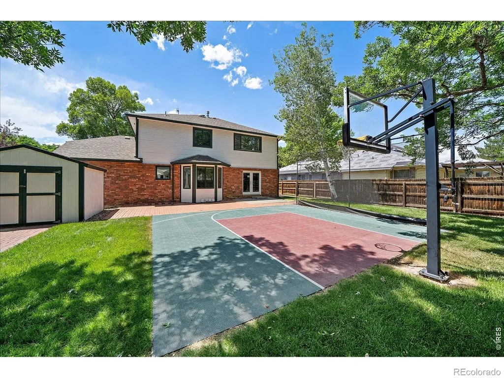 2428 Maplewood Circle W Longmont CO 80503