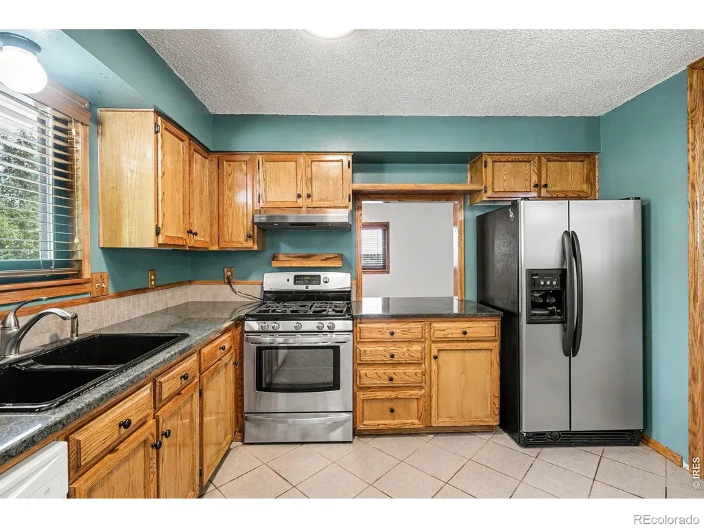 1320 Garden Circle Longmont CO 80501