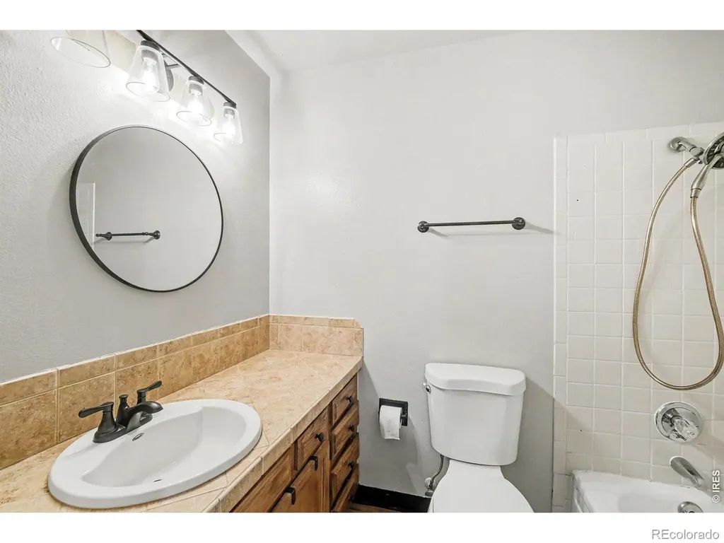 1320 Garden Circle Longmont CO 80501