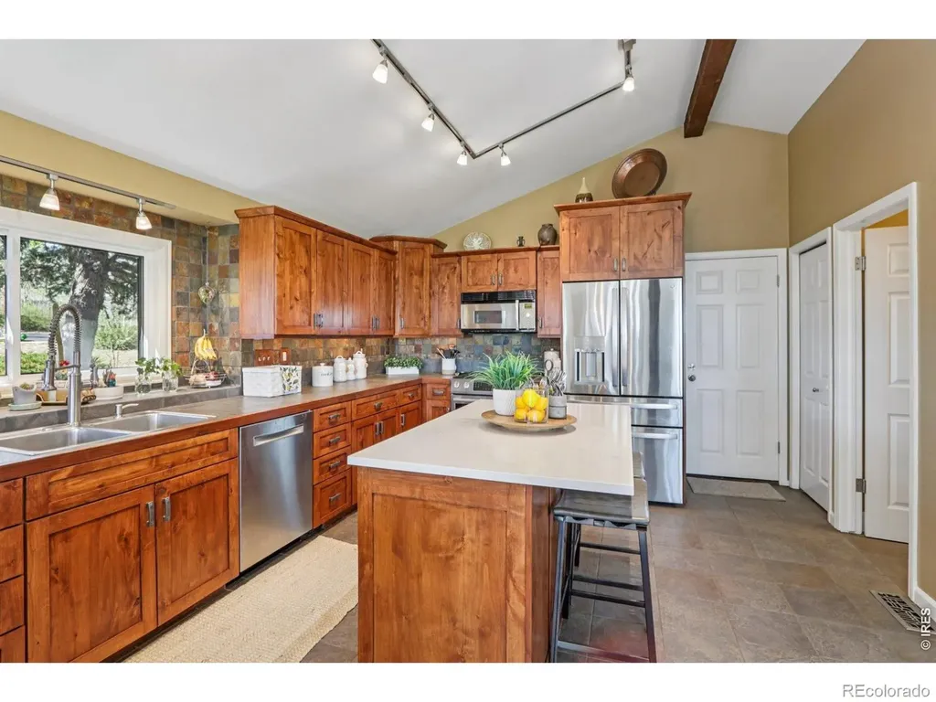 6640 Paiute Court Niwot CO 80503