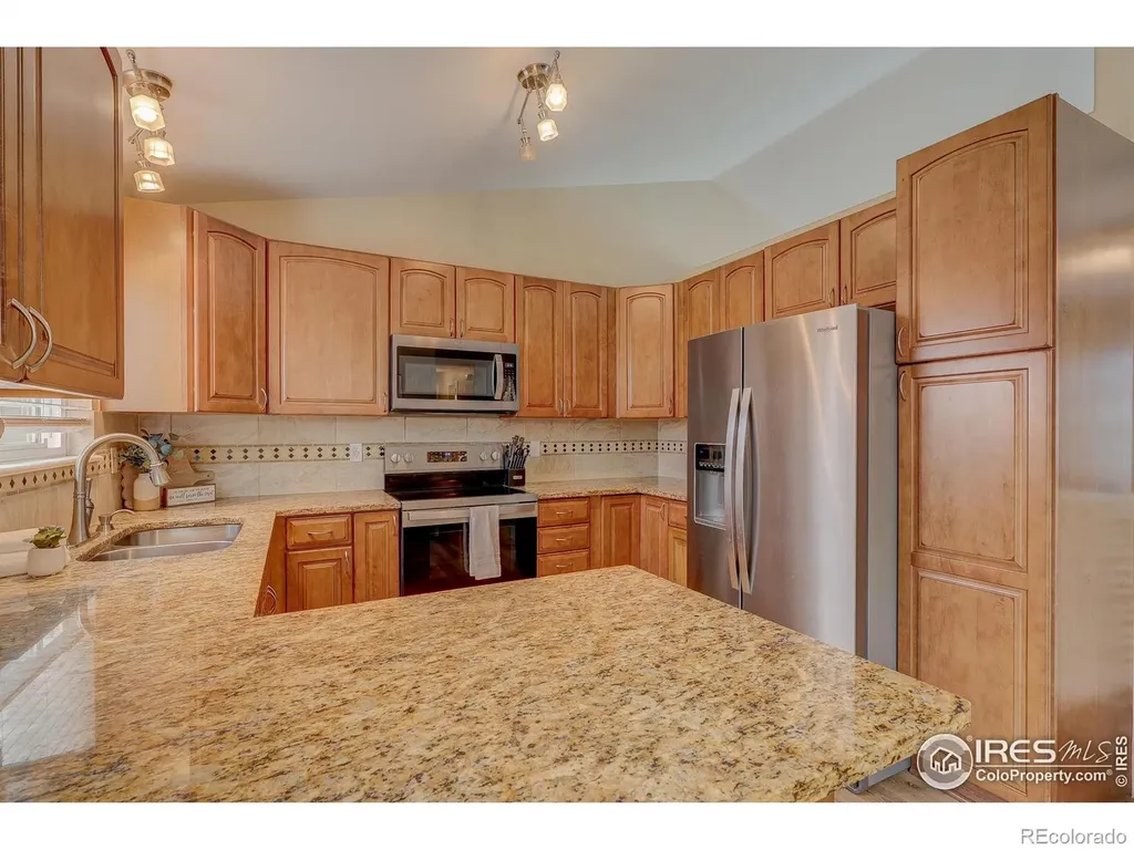 308 Medinah Avenue Johnstown CO 80534