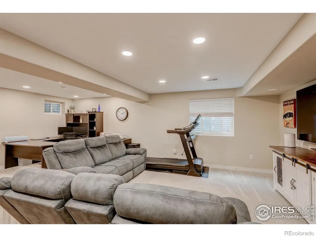 308 Medinah Avenue Johnstown CO 80534