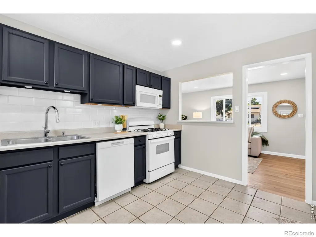 835 Lansing Street Aurora CO 80010