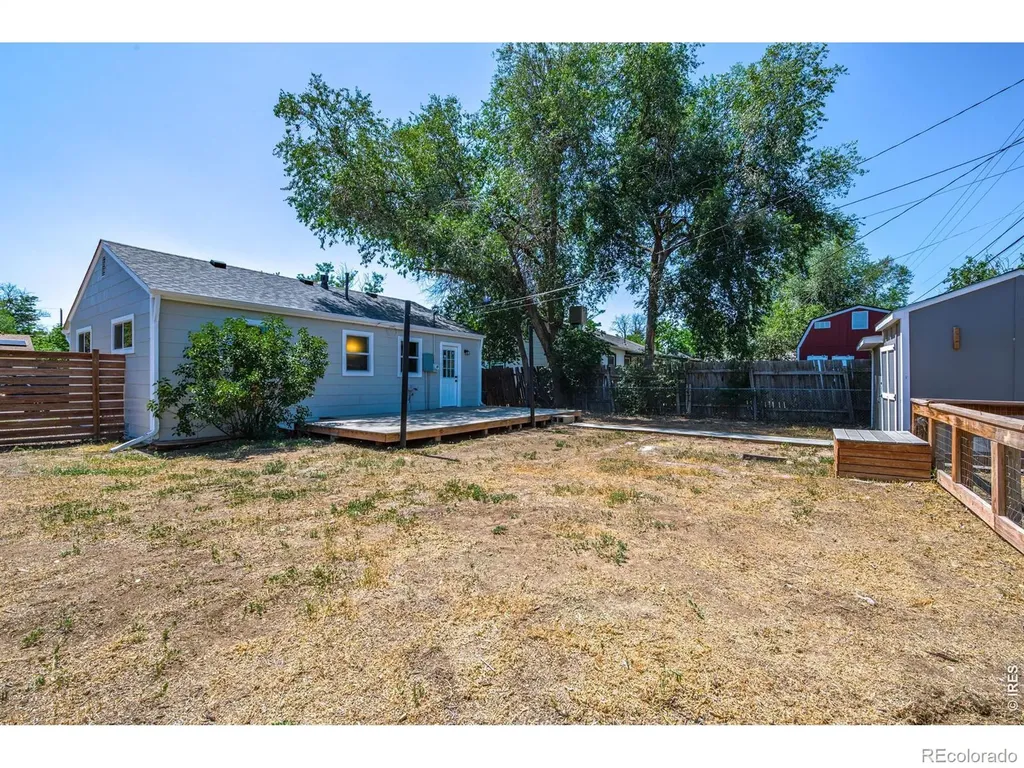 835 Lansing Street Aurora CO 80010