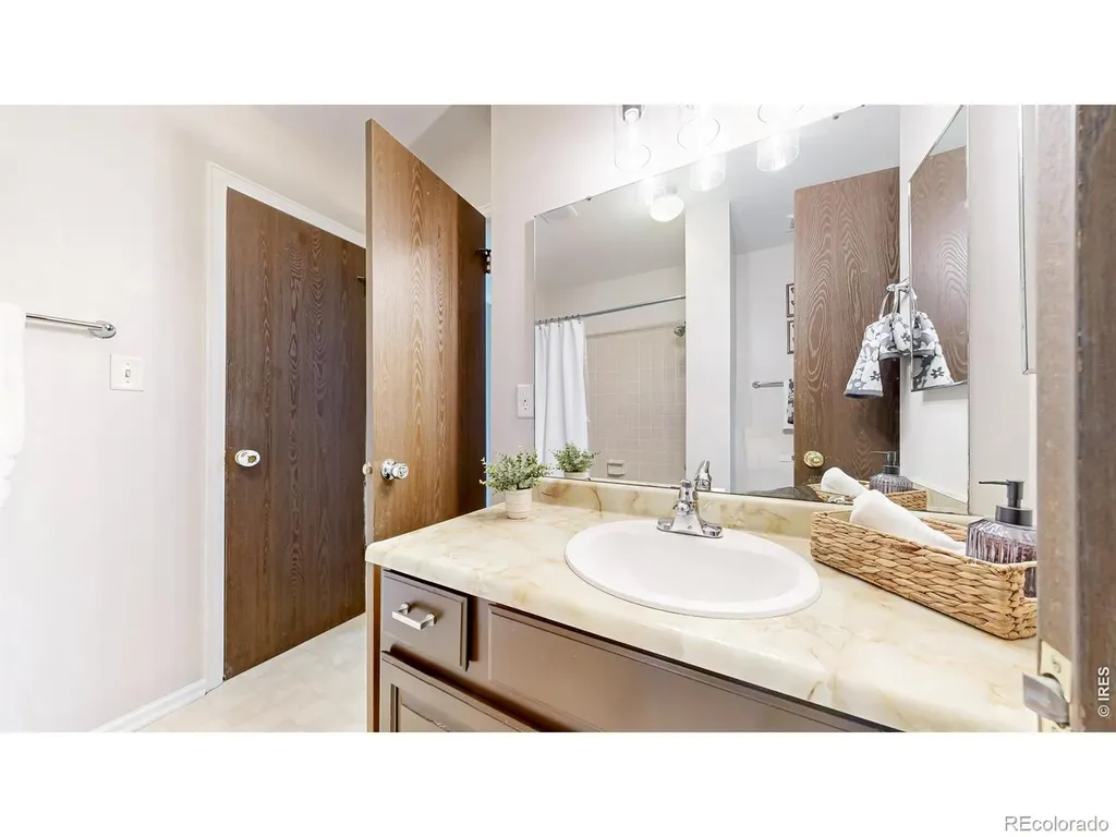 2924 Ross Drive Fort Collins CO 80526