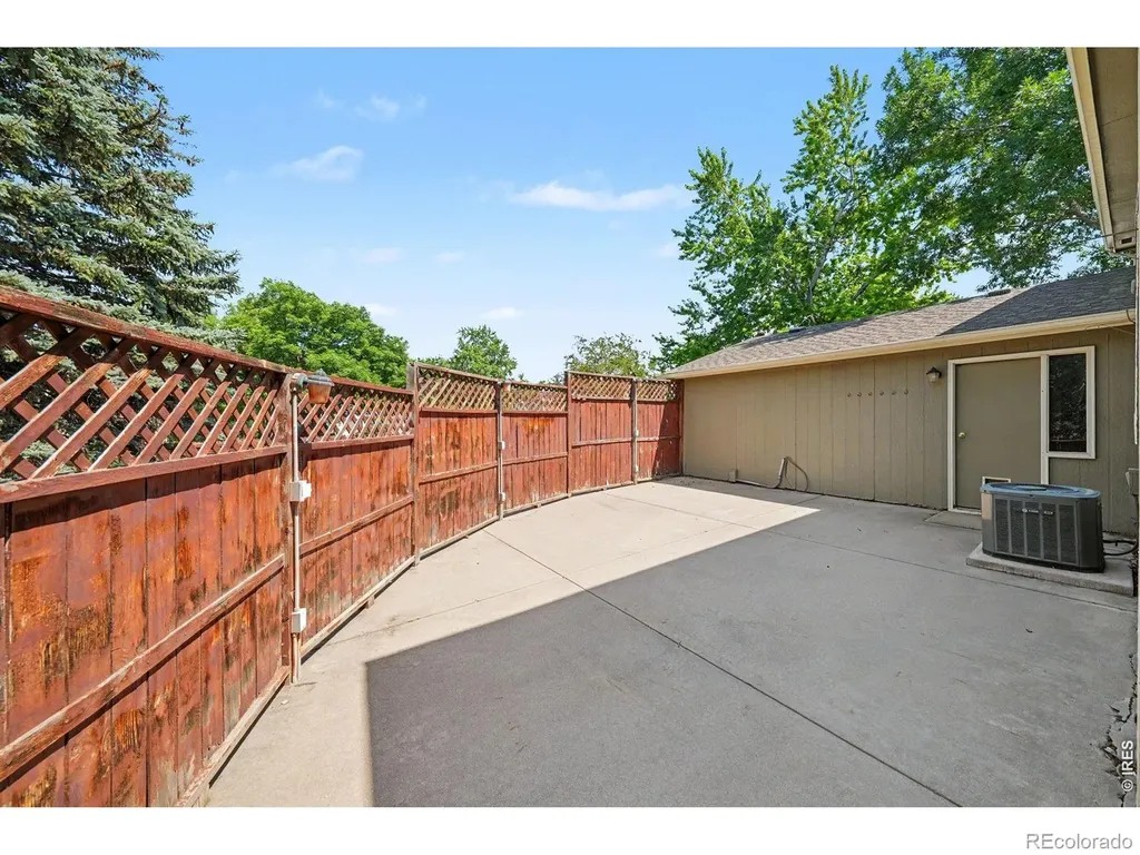 1904 Enfield Court Fort Collins CO 80526