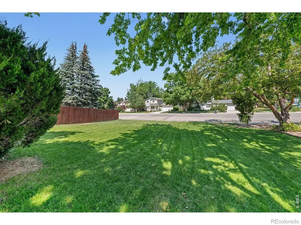 1904 Enfield Court Fort Collins CO 80526