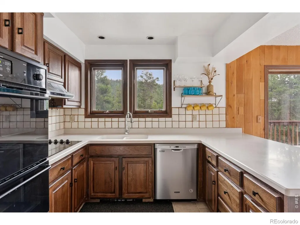 10212 Dowdle Drive Golden CO 80403