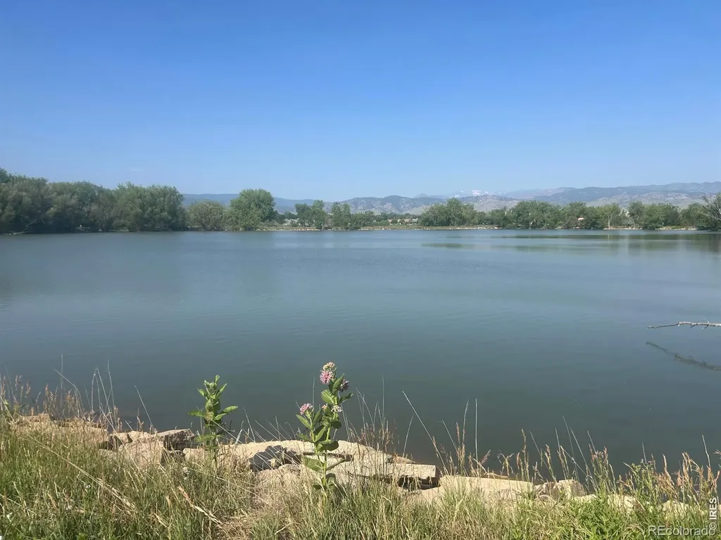 4895 Twin Lakes Road Boulder CO 80301