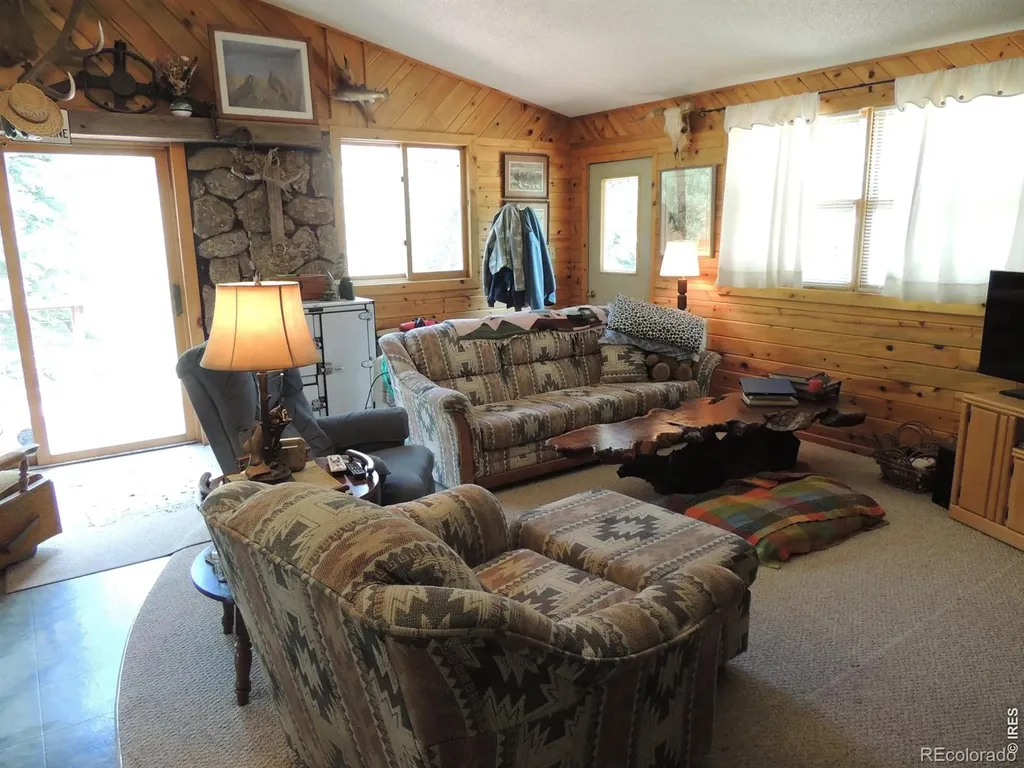 2300 Red Ashby Road Livermore CO 80536