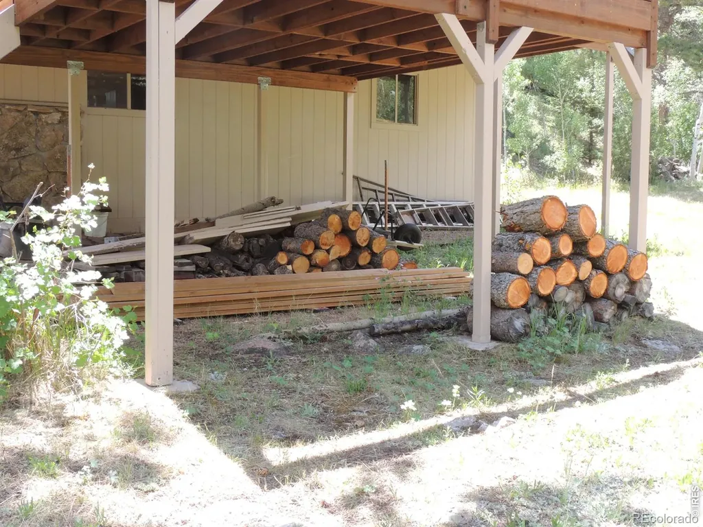 2300 Red Ashby Road Livermore CO 80536
