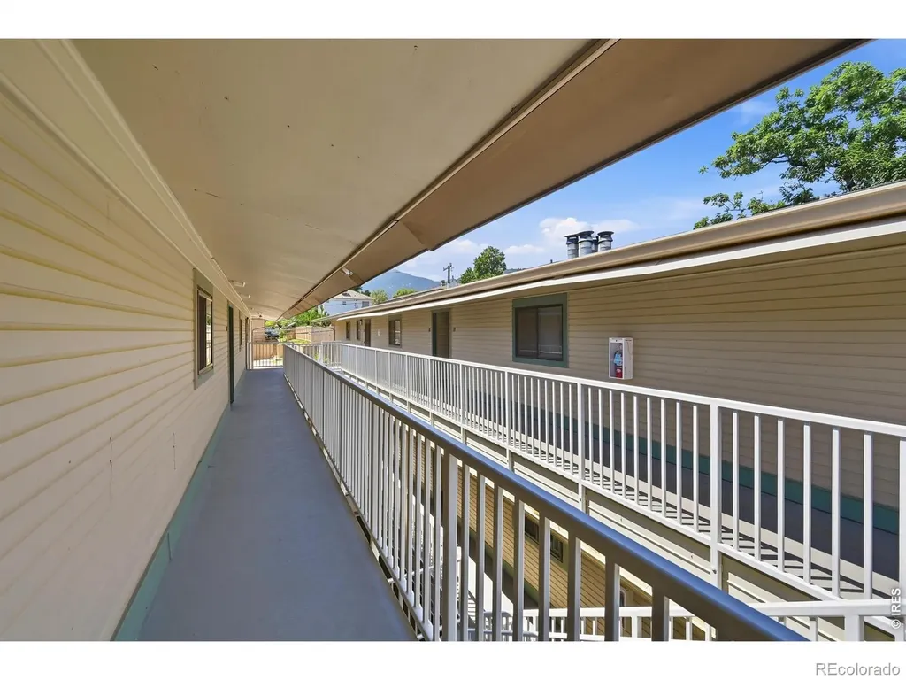 948 North Street Boulder CO 80304