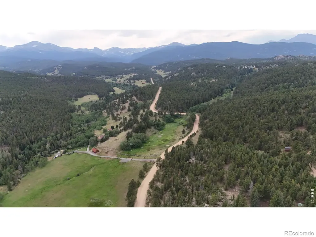 225 Bobcat Way Ward CO 80481