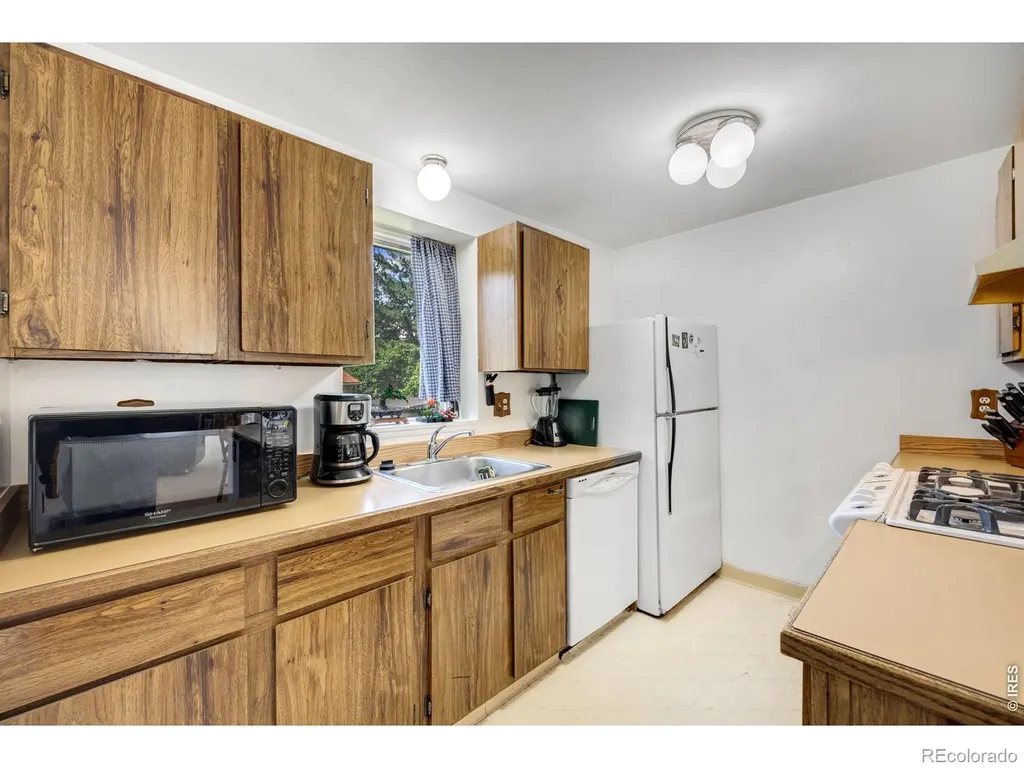 512 Locust Grove Drive Fort Collins CO 80521