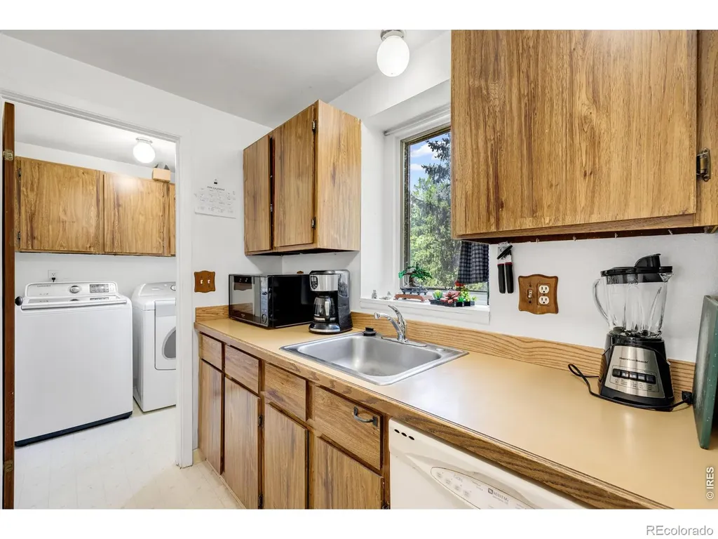 512 Locust Grove Drive Fort Collins CO 80521