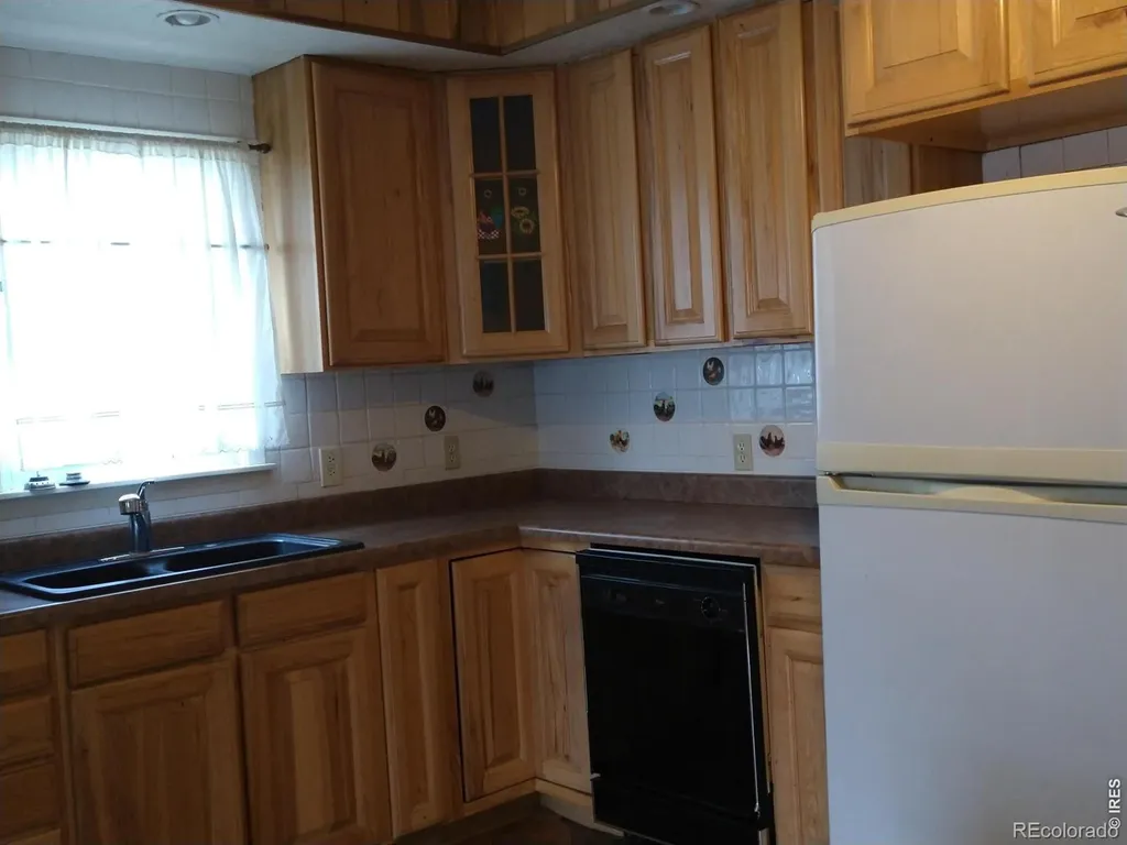 226 N 7th Avenue Sterling CO 80751