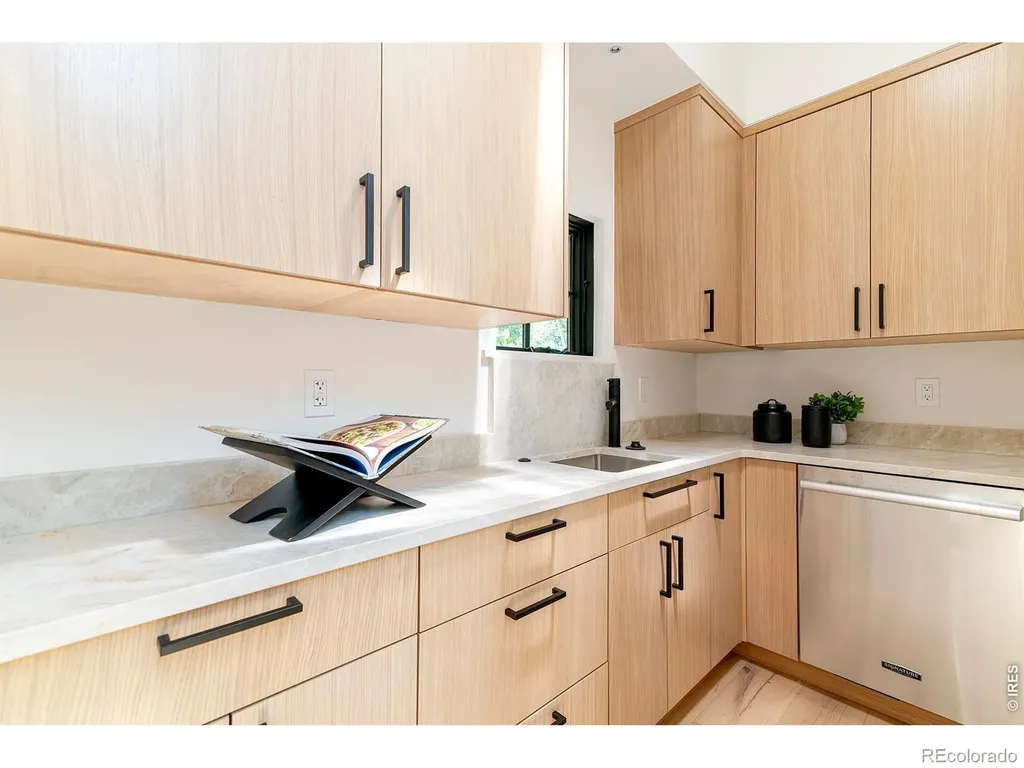 2045 Alpine Drive Boulder CO 80304