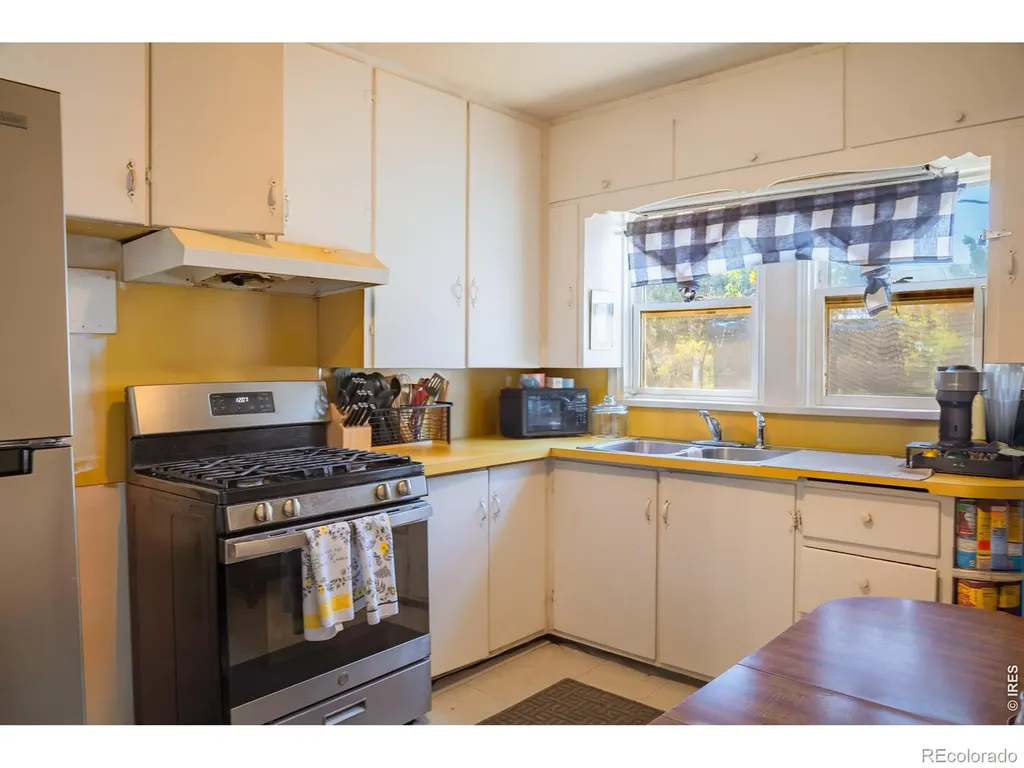 2408 W 9th Street Greeley CO 80634