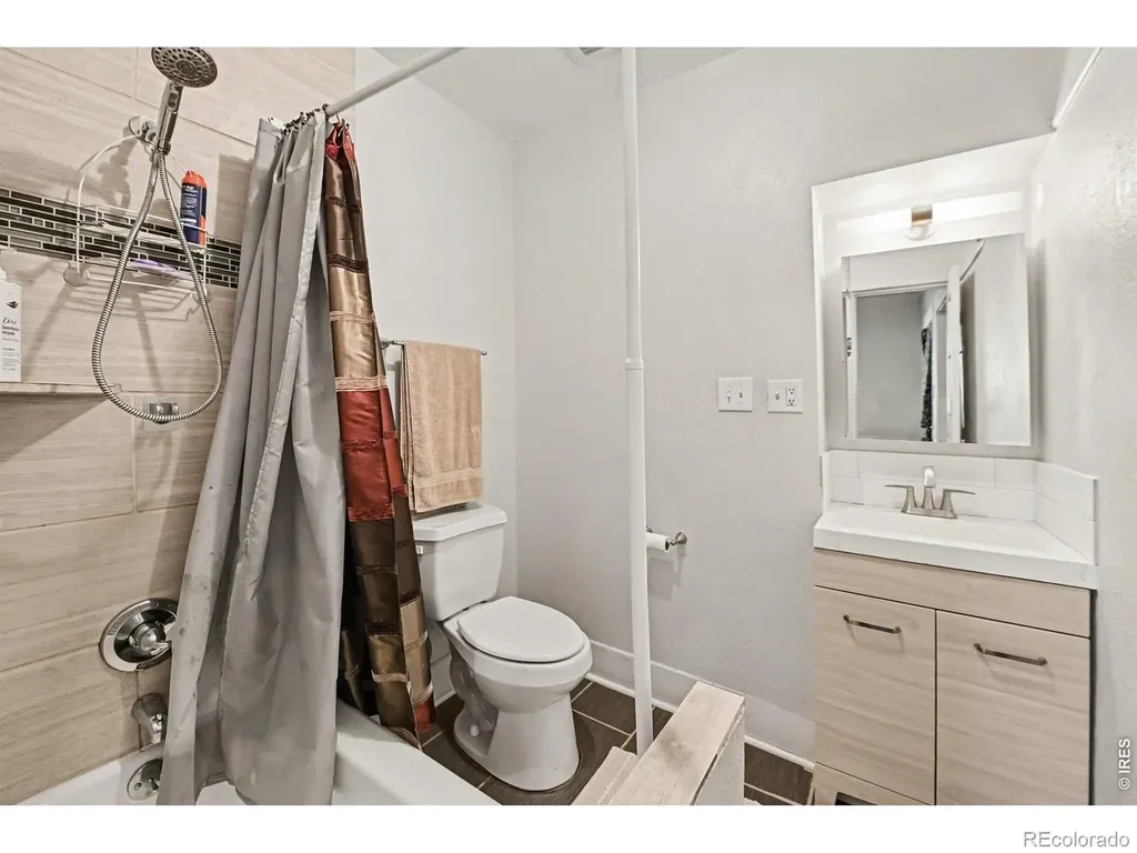 427 9th Street Greeley CO 80631