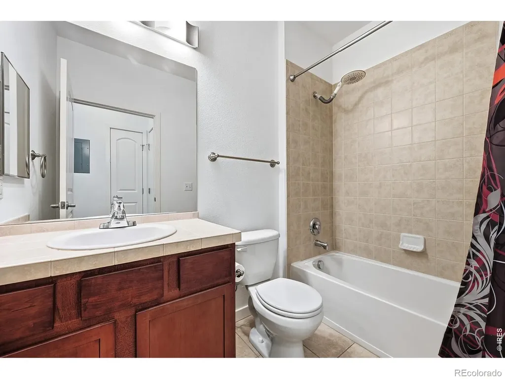 13456 Via Varra Broomfield CO 80020