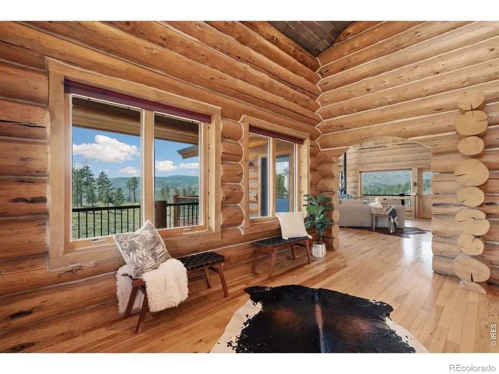 3086 Davis Ranch Road Bellvue CO 80512
