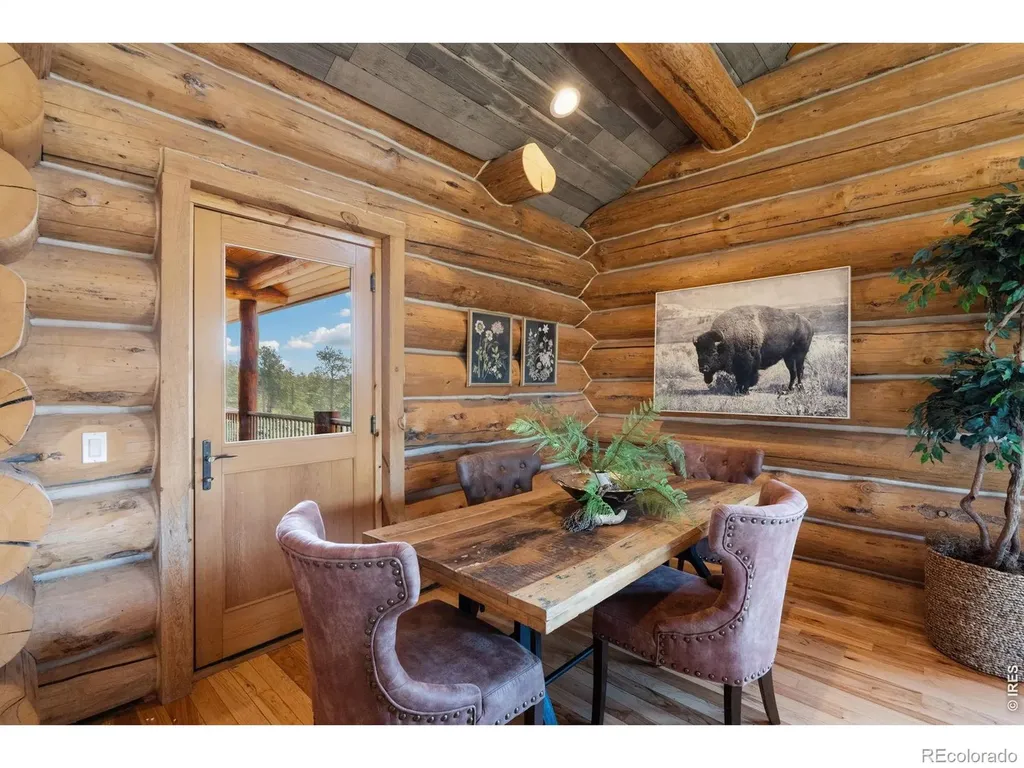 3086 Davis Ranch Road Bellvue CO 80512