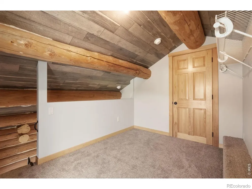 3086 Davis Ranch Road Bellvue CO 80512