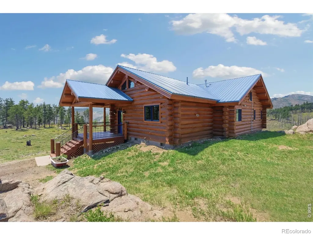 3086 Davis Ranch Road Bellvue CO 80512
