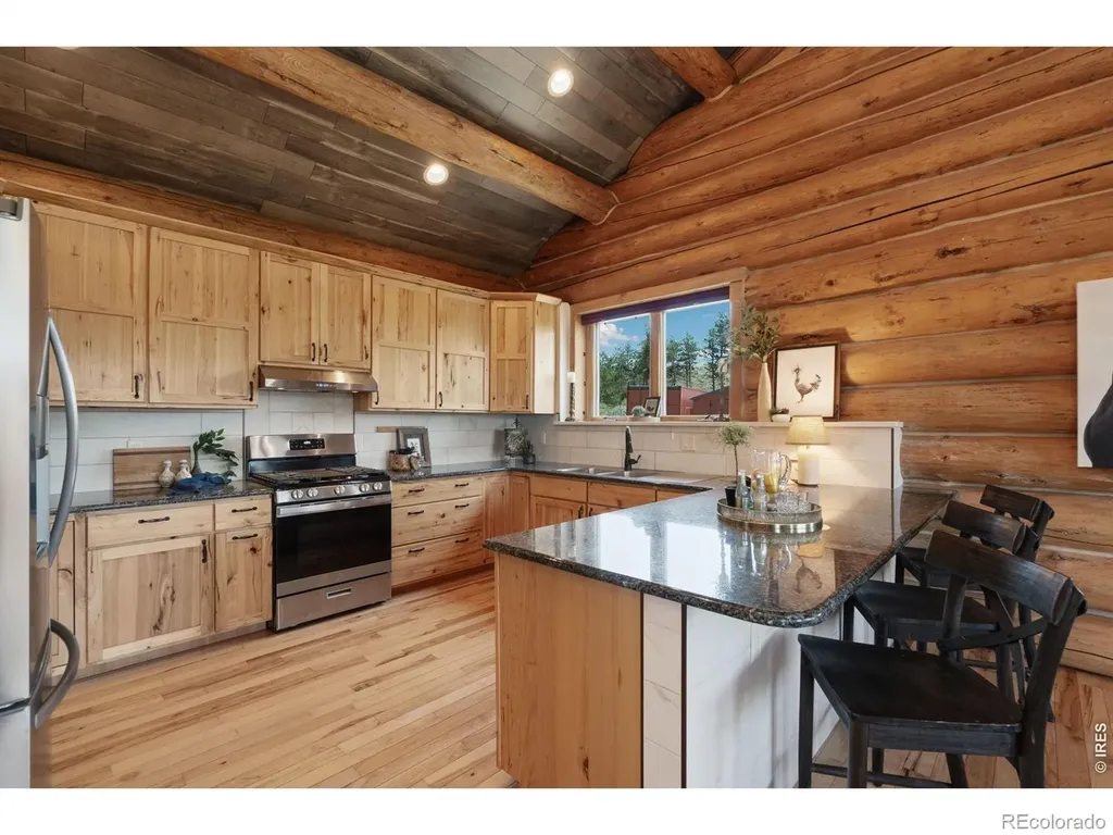 3086 Davis Ranch Road Bellvue CO 80512