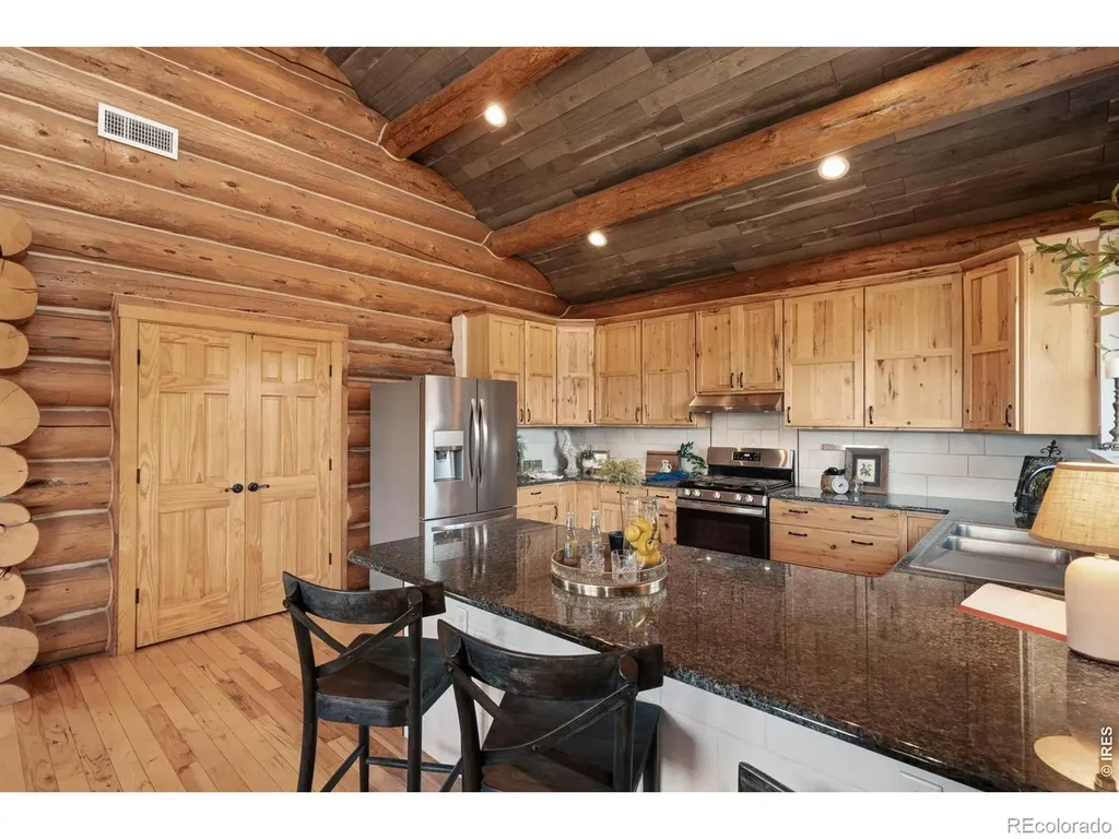 3086 Davis Ranch Road Bellvue CO 80512