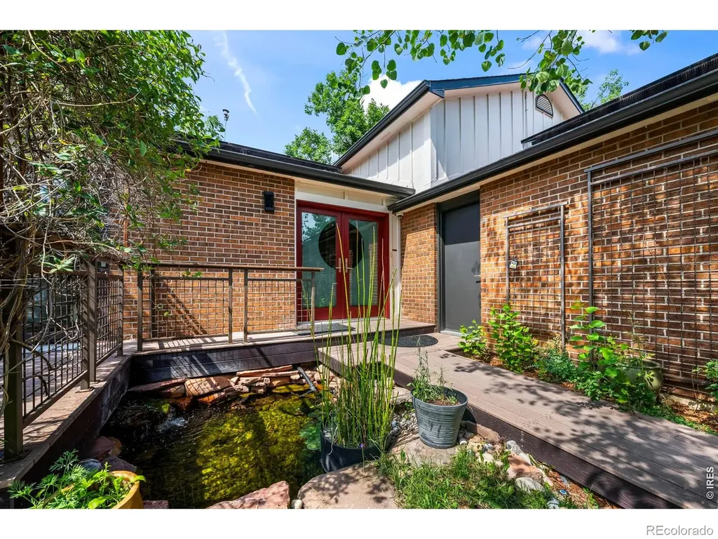 5139 Holmes Place Boulder CO 80303