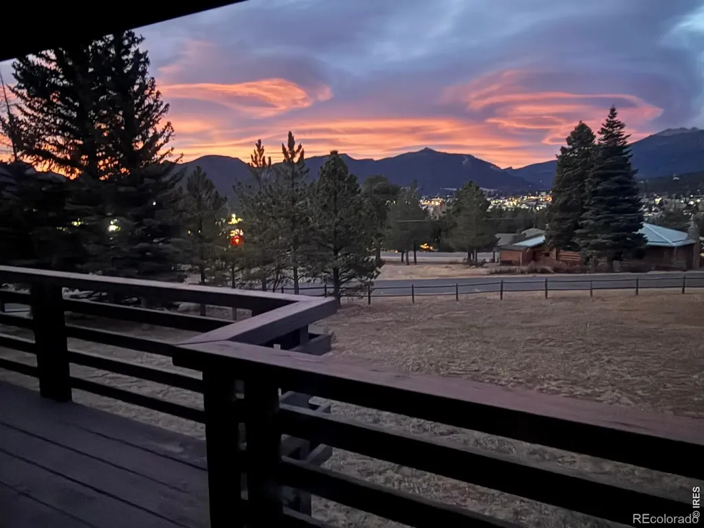 1041 Otis Lane Estes Park CO 80517