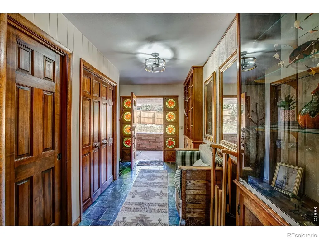 1041 Otis Lane Estes Park CO 80517