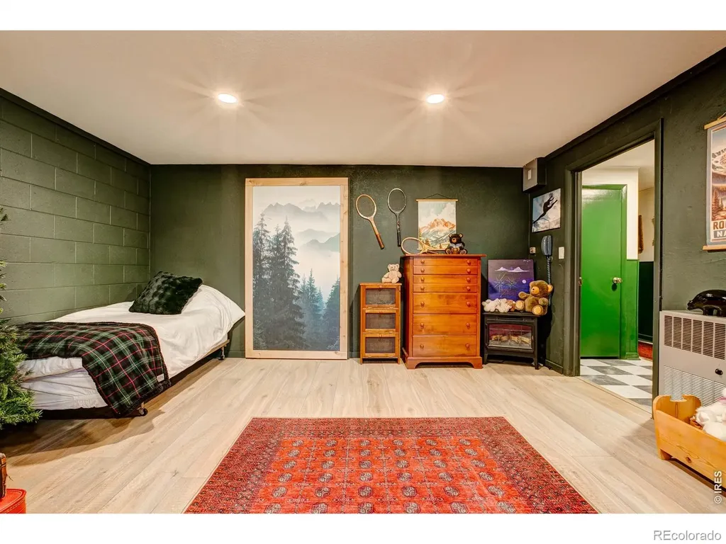 1041 Otis Lane Estes Park CO 80517