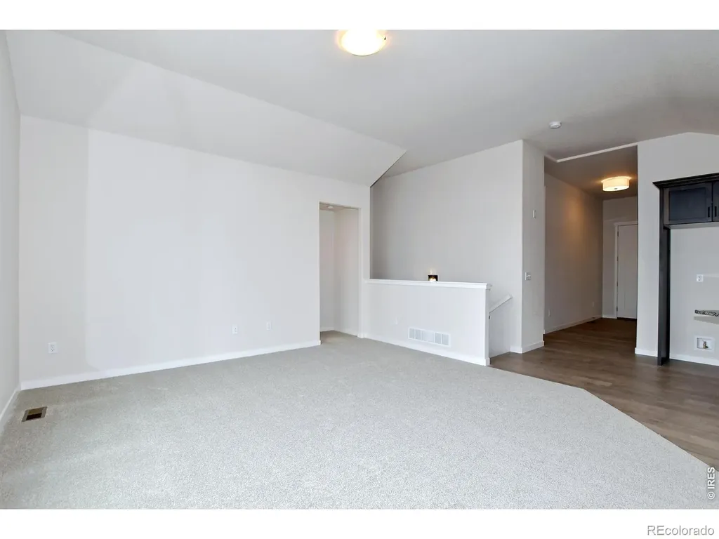 1189 Crown Sparrow Street Johnstown CO 80534