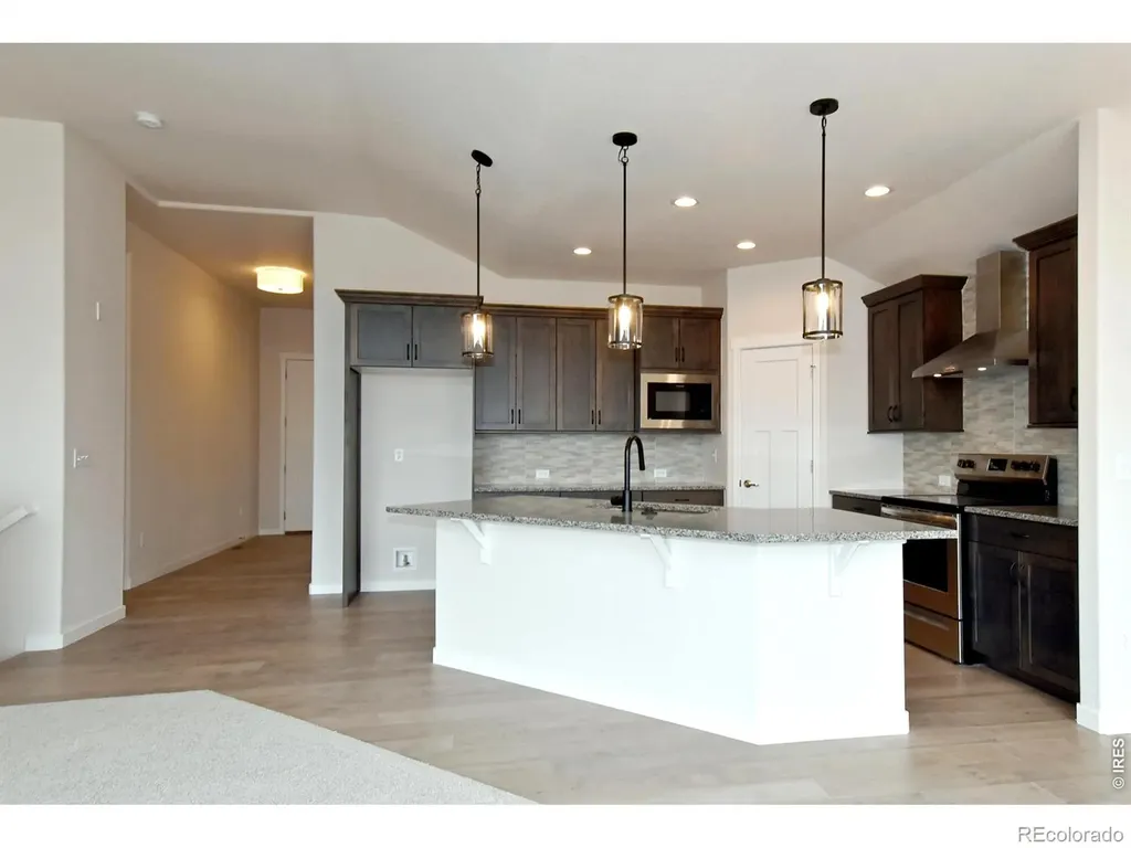 1189 Crown Sparrow Street Johnstown CO 80534