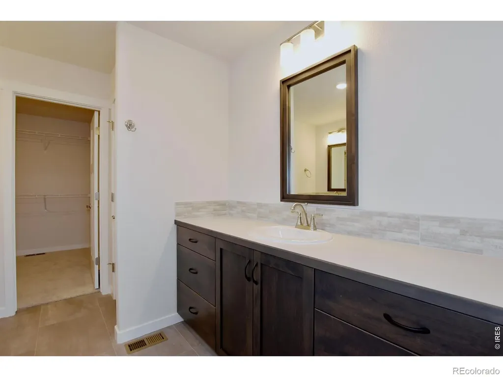 1189 Crown Sparrow Street Johnstown CO 80534
