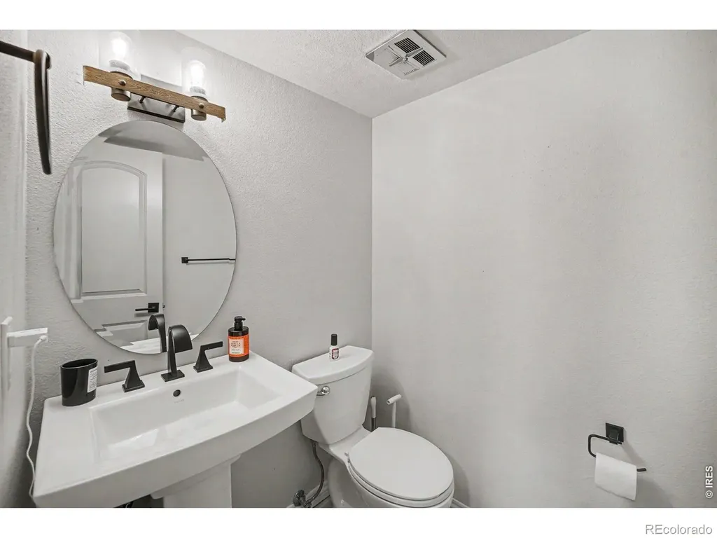 7602 E Nassau Avenue Denver CO 80237