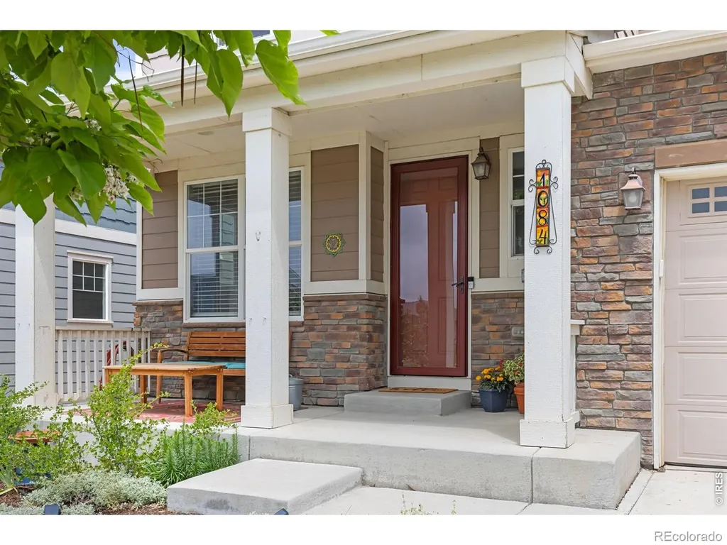 1084 Little Grove Court Longmont CO 80503