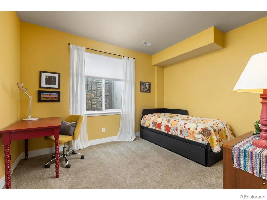 1084 Little Grove Court Longmont CO 80503