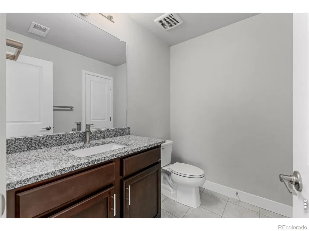 6034 N Nepal Street Aurora CO 80019